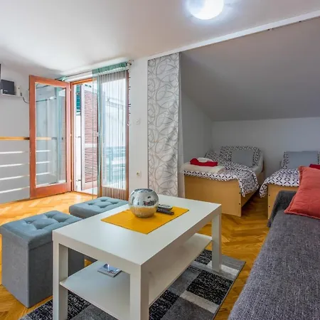 Radicevic Appartamento Crikvenica