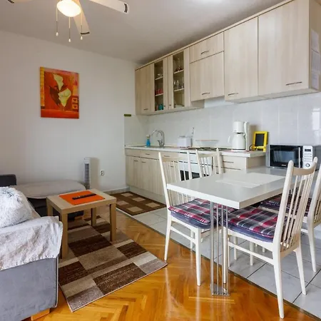 Appartamento Radicevic Crikvenica